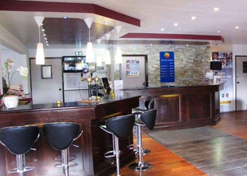Comfort Hotel Poissy Technoparc Restaurante foto